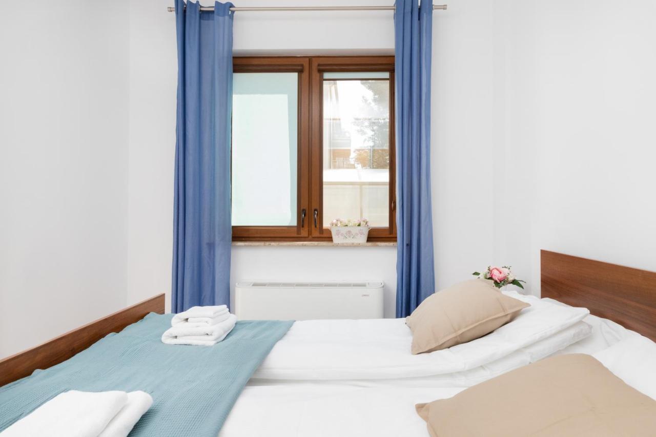 Jastrzębia Góra Villa 4 Pory Roku By Noclegi Renters מראה חיצוני תמונה